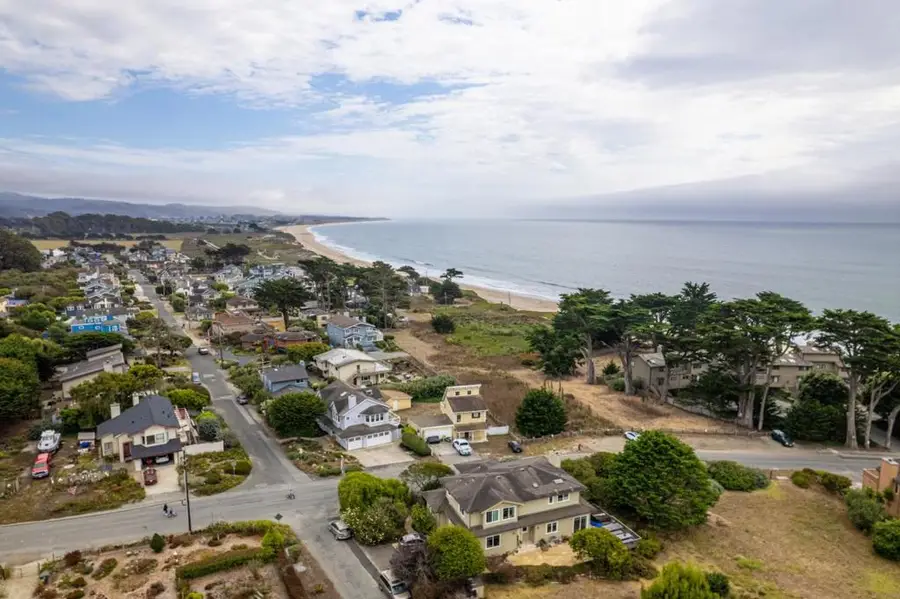 2 Alameda Avenue, Half Moon Bay, CA 94019 - #3