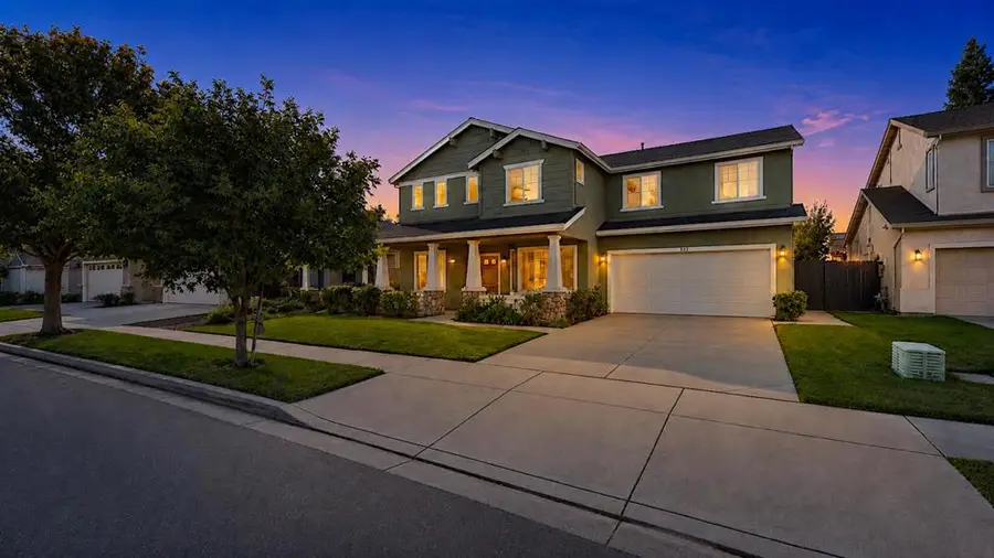 532 W Springer Drive, Turlock, CA 95382 - #2