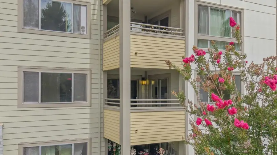 1271 Poplar Avenue #209, Sunnyvale, CA 94086 - #2