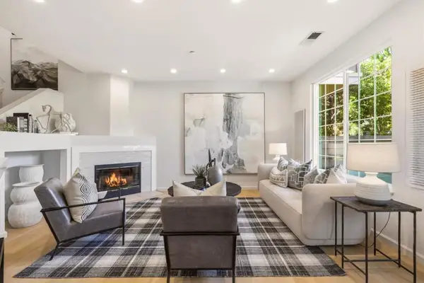 Address Withheld By Seller, Redwood City, CA 94065