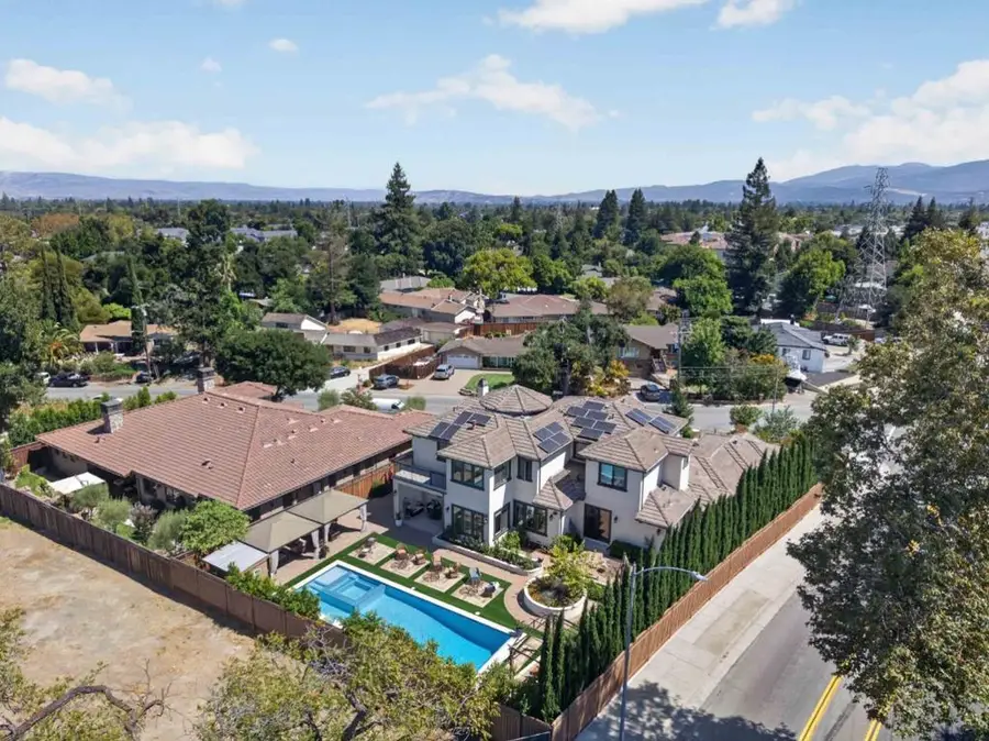 903 Dry Creek Road, Campbell, CA 95008 - #2