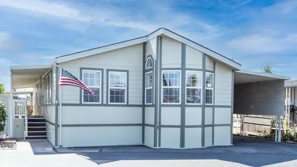 8282 Murray Avenue #116, Gilroy, CA 95020
