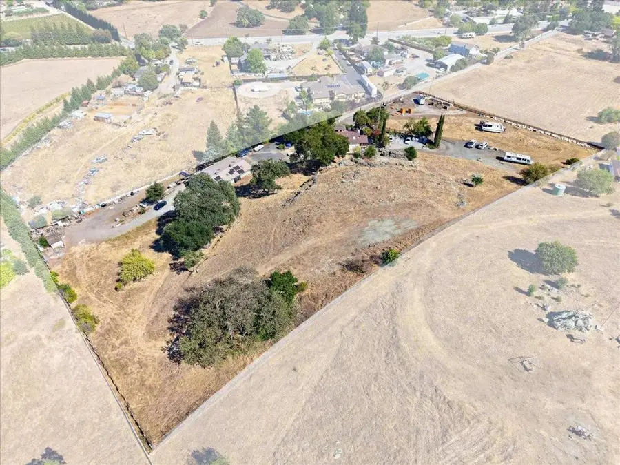 16155 De Witt, Morgan Hill, CA 95037 - #2