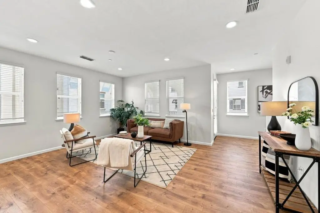2733 Sorano Court #6, San Jose, CA 95111 - #1