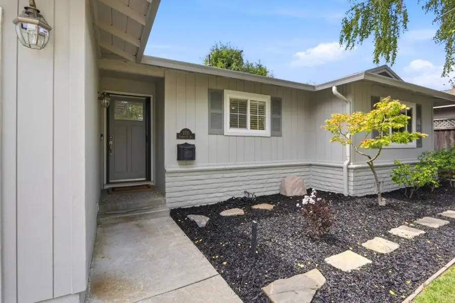 2721 Dumbarton Avenue, San Jose, CA 95124 - #2