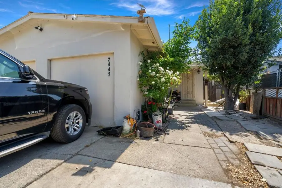 2442 Clyda Drive, San Jose, CA 95116 - #2