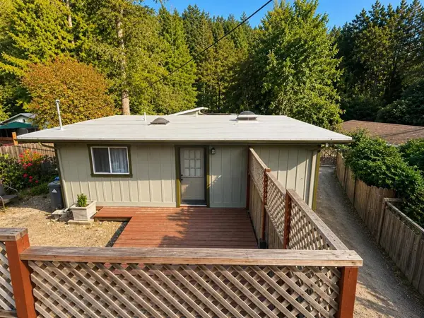 9824 E Zayante Road, Felton, CA 95018