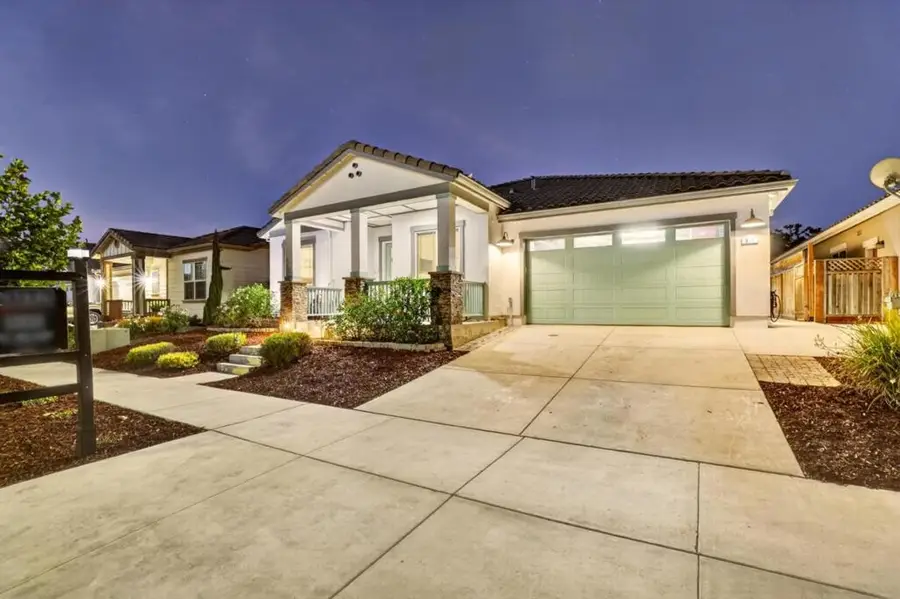 911 Trinity Drive, Hollister, CA 95023 - #2