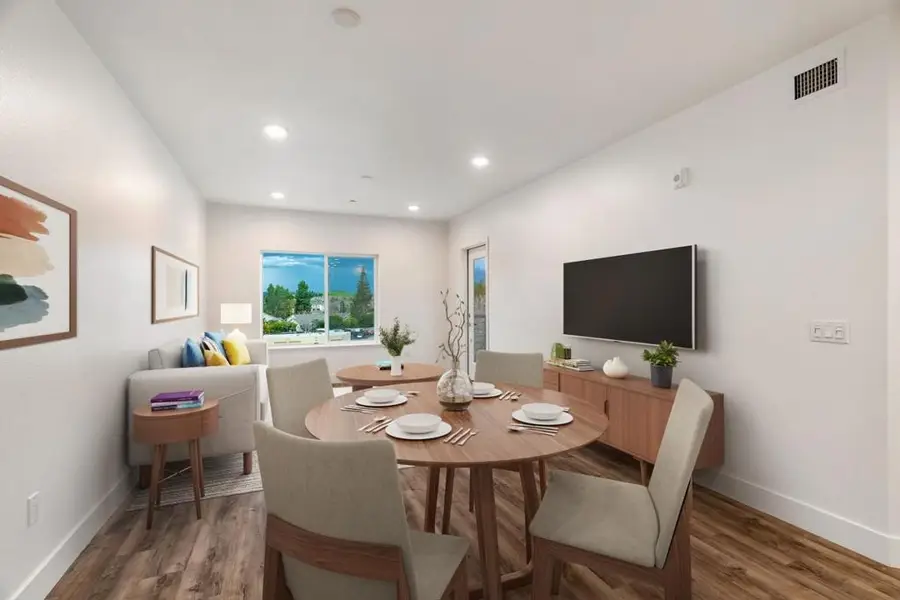 1853 Almaden Road #303, San Jose, CA 95125 - #2