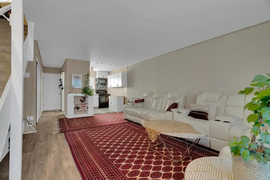 27505 Tampa Avenue #16, Hayward, CA 94544 - #1