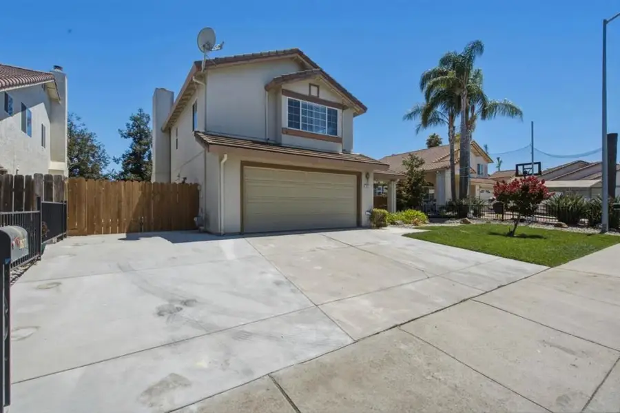 1671 El Camino De Vida, Hollister, CA 95023 - #2