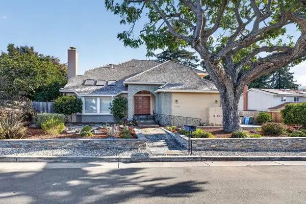 22268 Bellevue Avenue, Cupertino, CA 95014