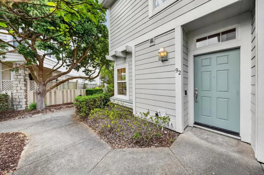 92 Outlook Circle, Pacifica, CA 94044 - #3