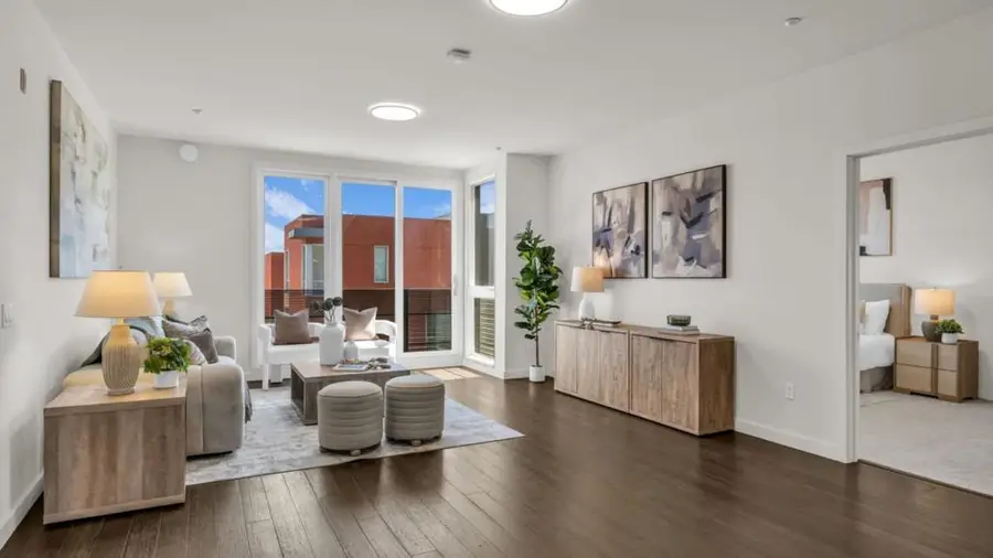 555 Innes Avenue #313, San Francisco, CA 94124 - #2