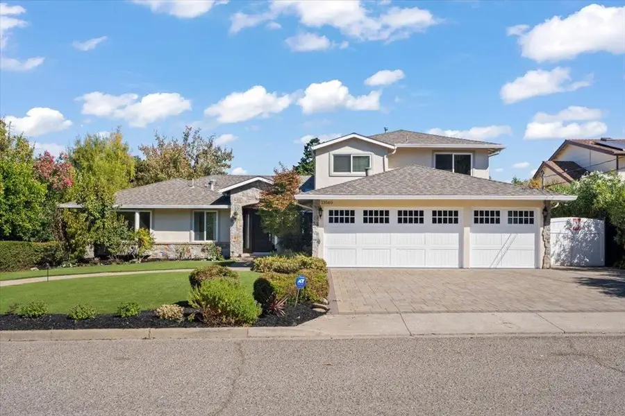 13560 Howen Drive, Saratoga, CA 95070 - #2