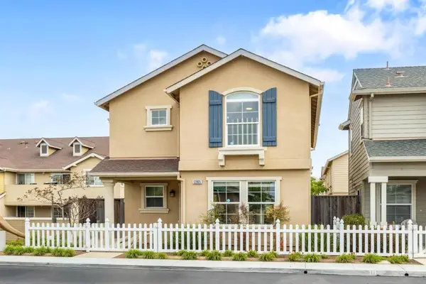 12805 Rogge Village Loop, Salinas, CA 93906