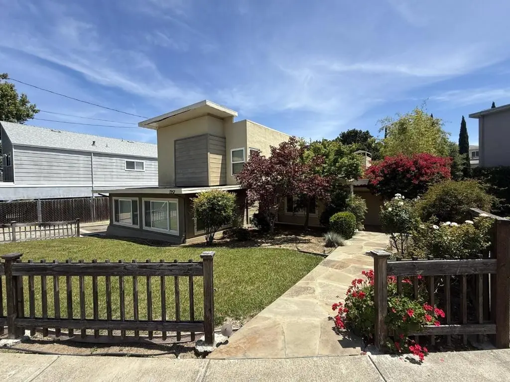 1257 Magnolia, San Carlos, CA 94070 - #1