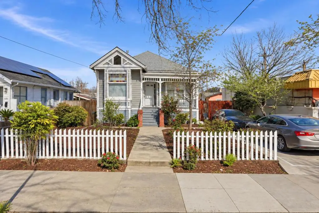 1090 S 7th Street, San Jose, CA 95112 - #1