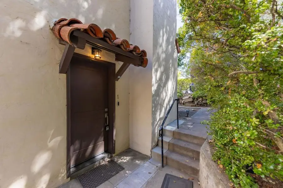 212 Eaton Road #1, San Mateo, CA 94402 - #2