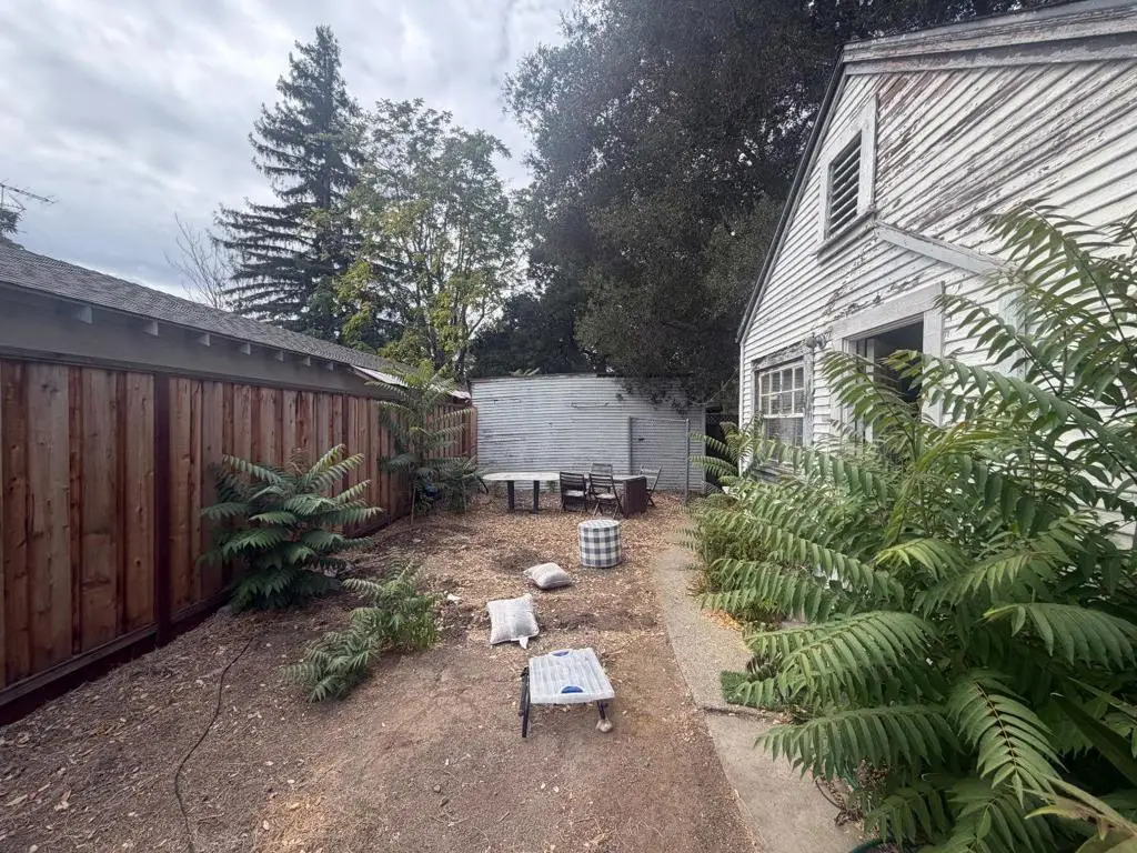 519 University Drive, Menlo Park, CA 94025 - #1
