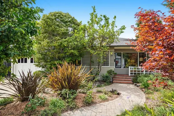 1037 Del Norte Avenue, Menlo Park, CA 94025