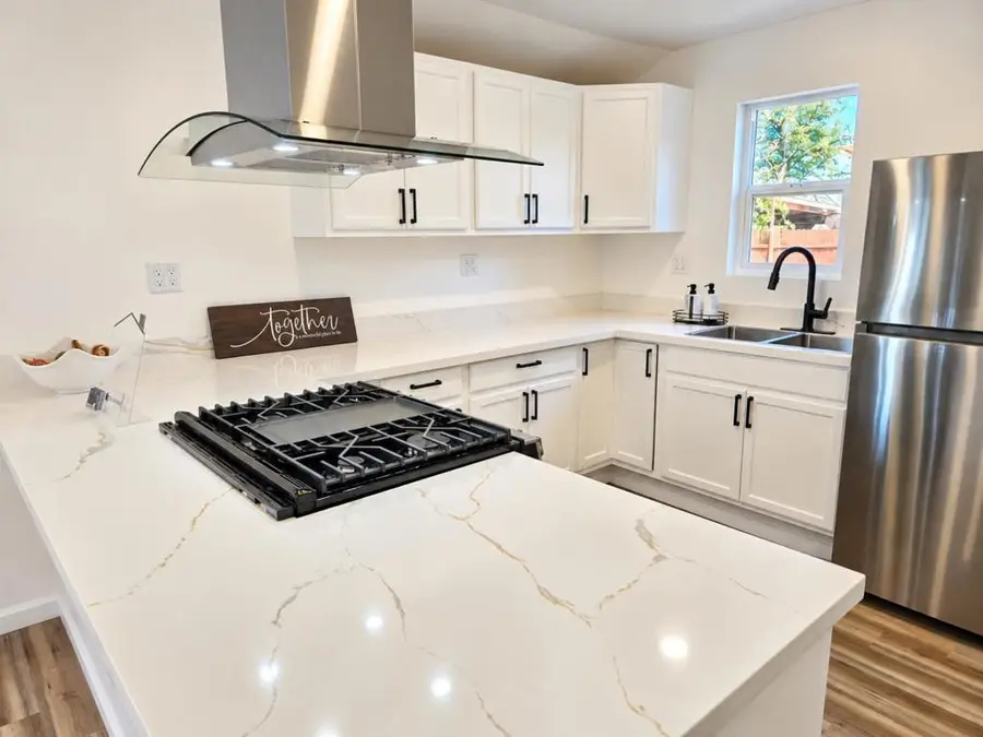 46 South Street, Hollister, CA 95023 - #2