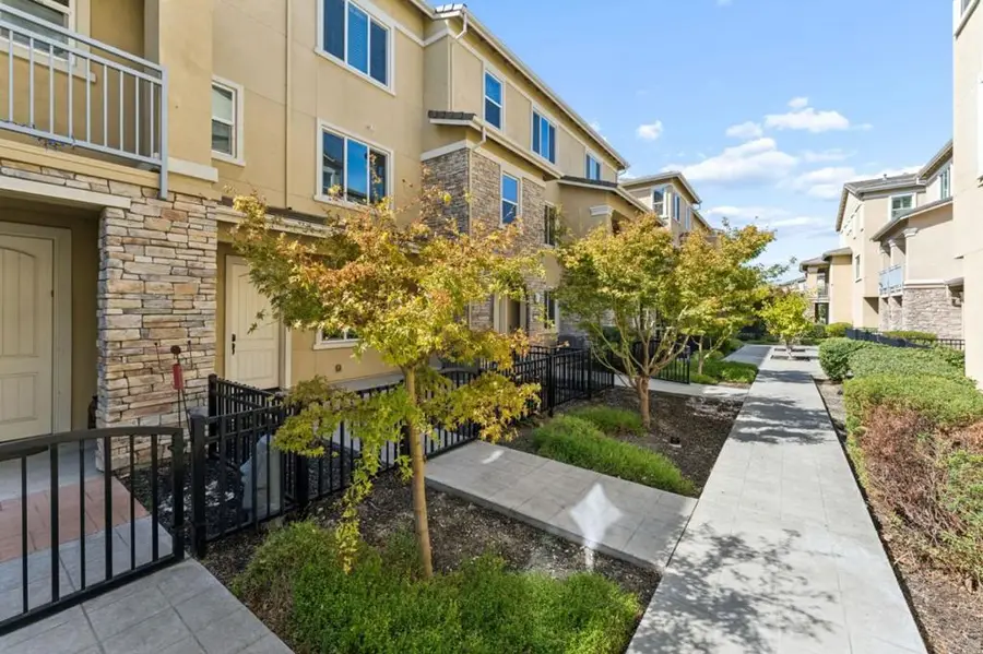 5978 Larkstone Loop, San Jose, CA 95123 - #3