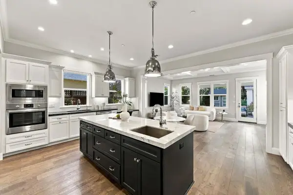 1011 Broadway Avenue, San Jose, CA 95125
