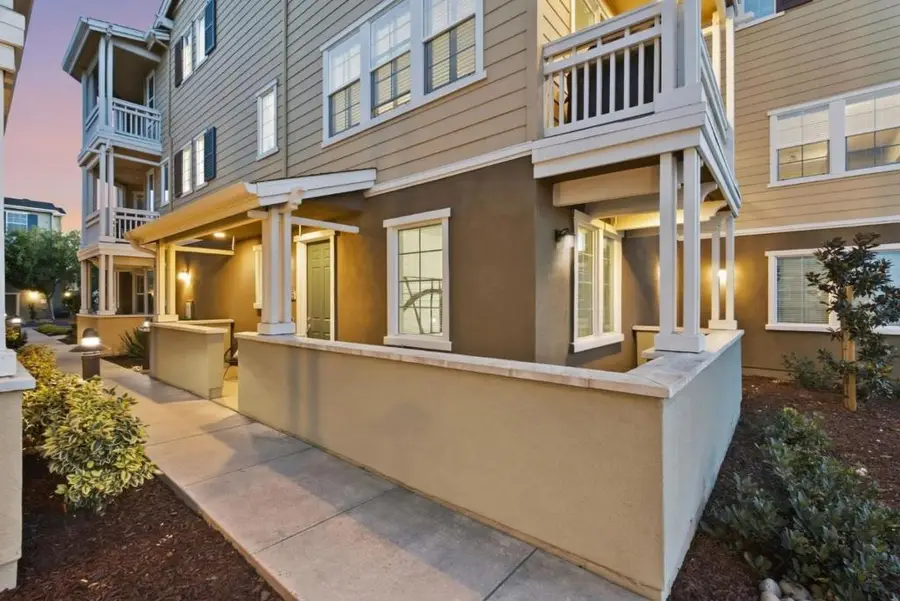 639 Turnbuckle Drive #1503, Redwood City, CA 94063 - #3