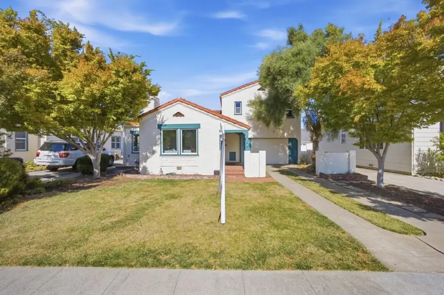 126 Rogers Avenue, Watsonville, CA 95076 - #2