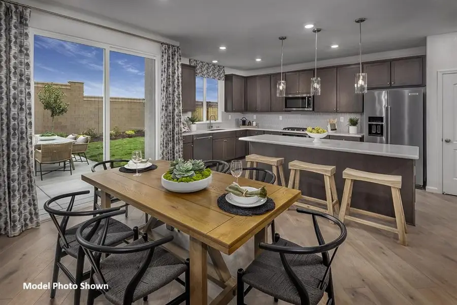 2010 Peony Street, Hollister, CA 95023 - #3