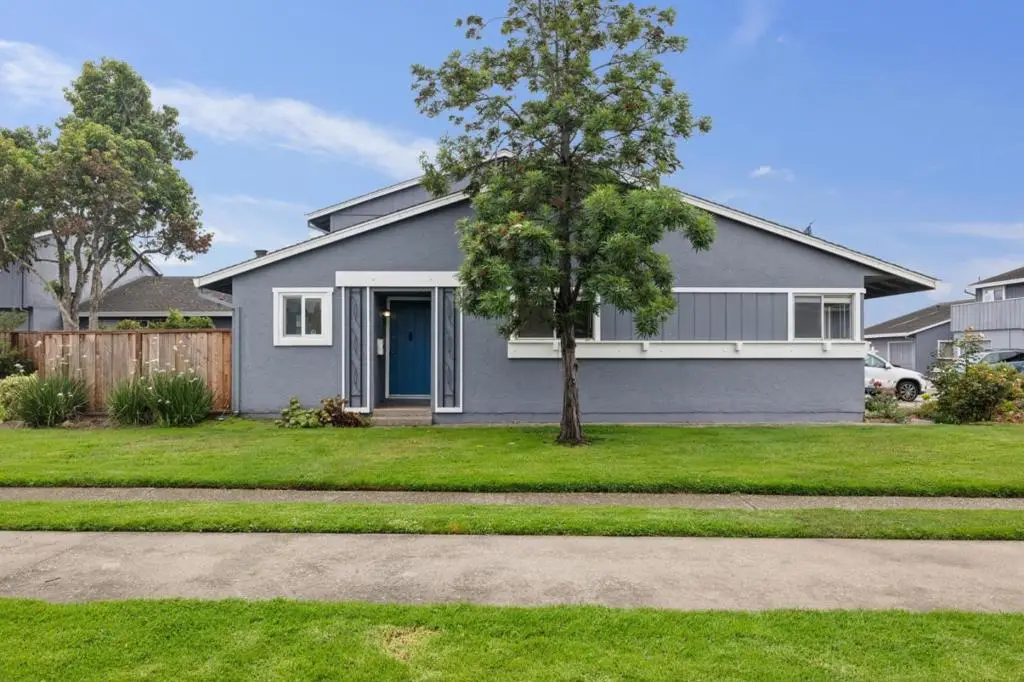1023 Suzanne Court, Half Moon Bay, CA 94019 - #1