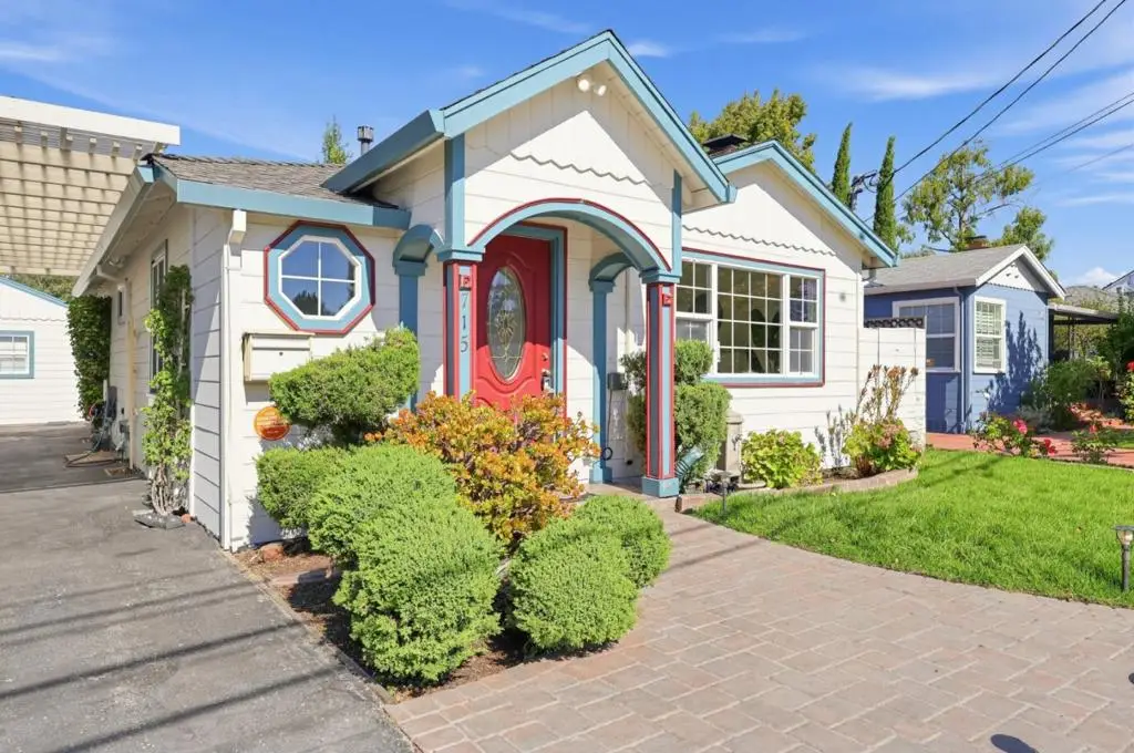 715 Hudson Street, Redwood City, CA 94061 - #1