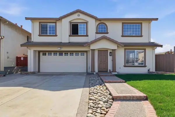 1040 Bison Way, Salinas, CA 93905