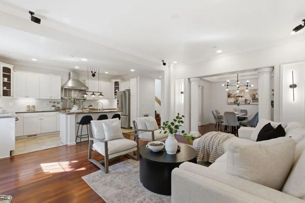 390 E Washington Avenue, Sunnyvale, CA 94086 - #1