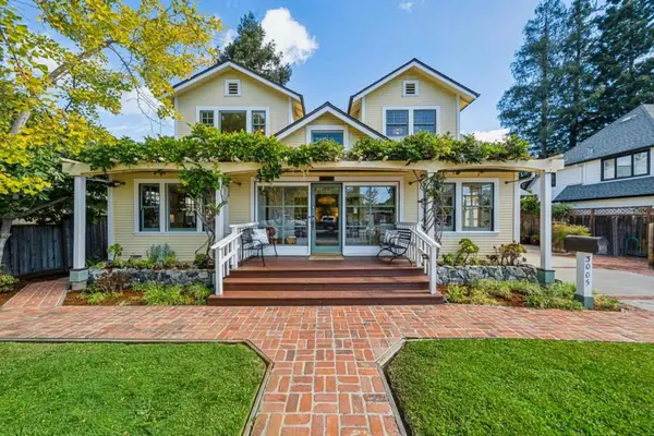 3005 Cowper Street, Palo Alto, CA 94306