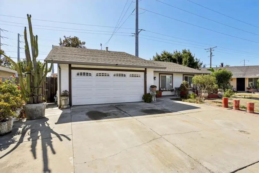 2199 Avenida De Las Flores, Santa Clara, CA 95054 - #3