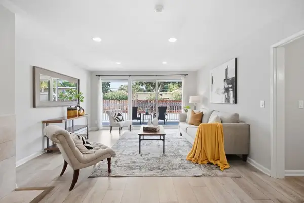 1945 Mount Vernon Court #5, Mountain View, CA 94040