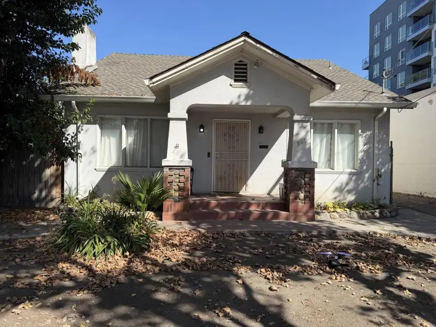 909 W Julian Street, San Jose, CA 95126 - #2