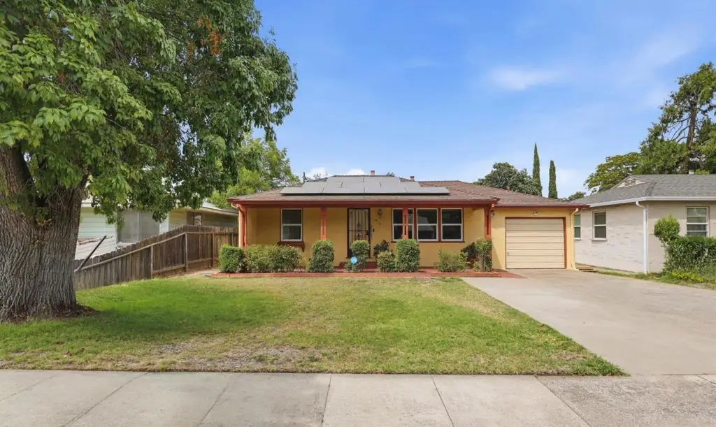 415 E Atlee Street, Stockton, CA 95204 - #1