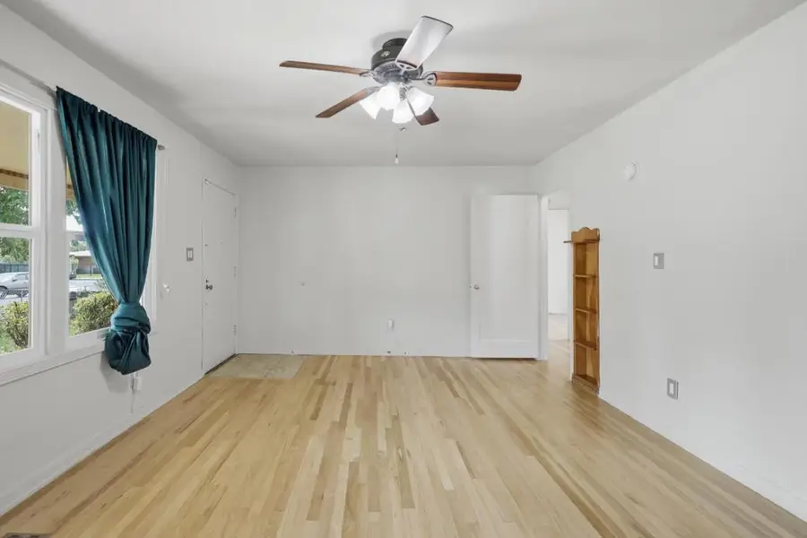 415 E Atlee Street, Stockton, CA 95204 - #3