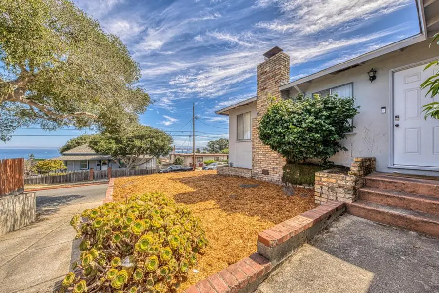 685 Pine Street, Monterey, CA 93940 - #2