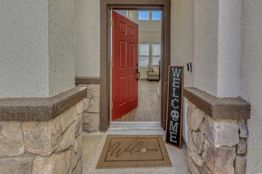 Address Withheld By Seller, Salinas, CA 93906 - #3