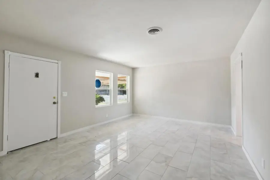 1087 Souza Street, Turlock, CA 95380 - #2