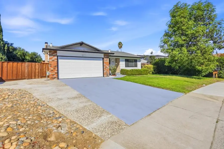 3935 Edenwood Drive, San Jose, CA 95121 - #2