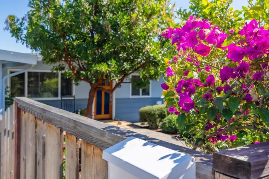 553 English Avenue, Monterey, CA 93940 - #2