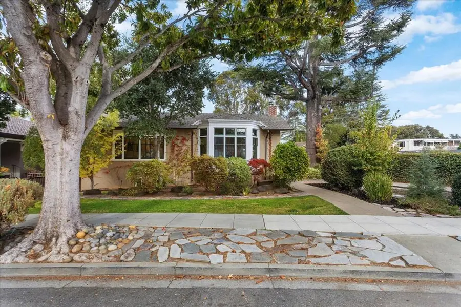 826 Walnut Avenue, Burlingame, CA 94010 - #2