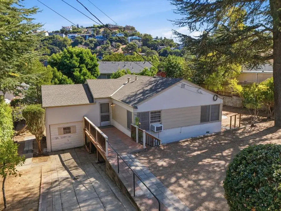 149 Beverly Drive, San Carlos, CA 94070 - #2