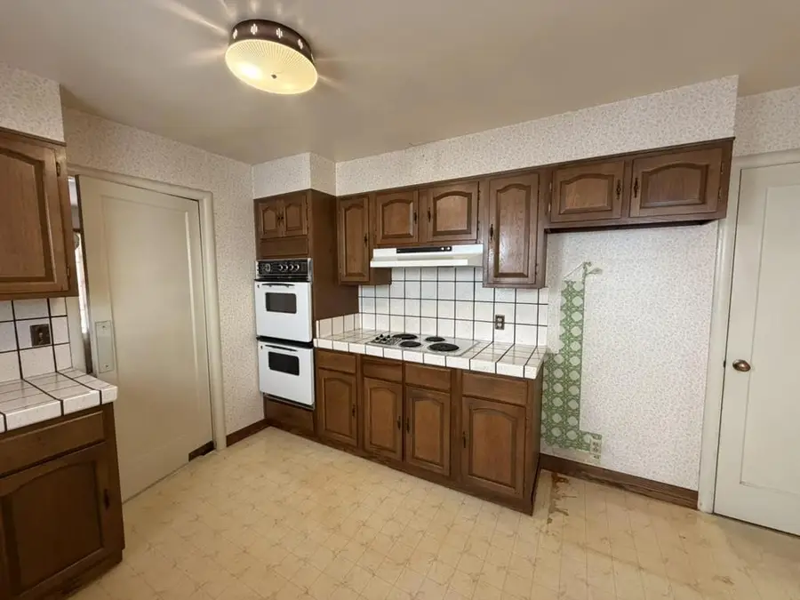1619 Saint Francis Way, San Carlos, CA 94070 - #3
