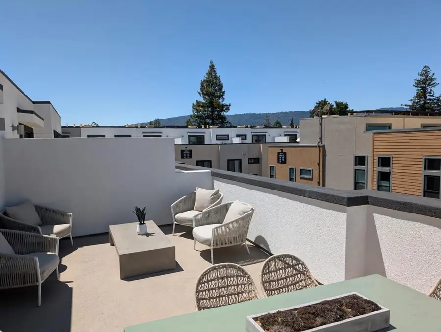 11145 Maple Place #33-07 Plan 2, Saratoga, CA 95070 - #2